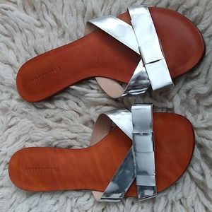 Saks Fifth Avenue flats